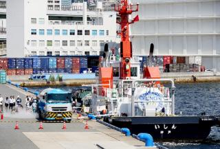 LNG-fueled Tugboat Ishin Undergoes 1st LNG Bunkering Trial in Port of Kobe