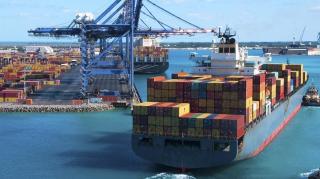 Ernst Russ and Peter Döhle sell their shares in Hammonia Reederei