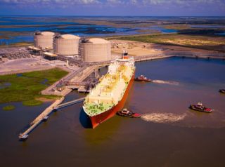 Sempra Energy, Mitsui Sign MOU For Development Of LNG Export Projects In North America