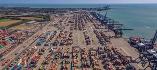Konecranes provides 17 Automated Rubber-Tired Gantry Cranes in fully integrated solution for Port of Felixstowe