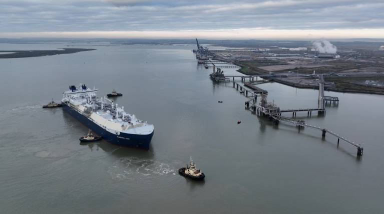 SVITZER Introduces Carbon Neutral Towage Services VesselFinder
