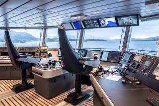 Wärtsilä delivers advanced bridge solution for Lindblad Expedition’s polar expedition cruise vessel