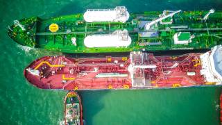 PETRONAS Marine’s Avenir Advantage Successfully Conducted the First LNG Bunkering Operation in Port Klang