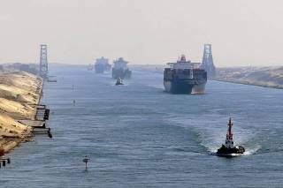 Suez Canal Economic Zone Signs Deals for Green Energy