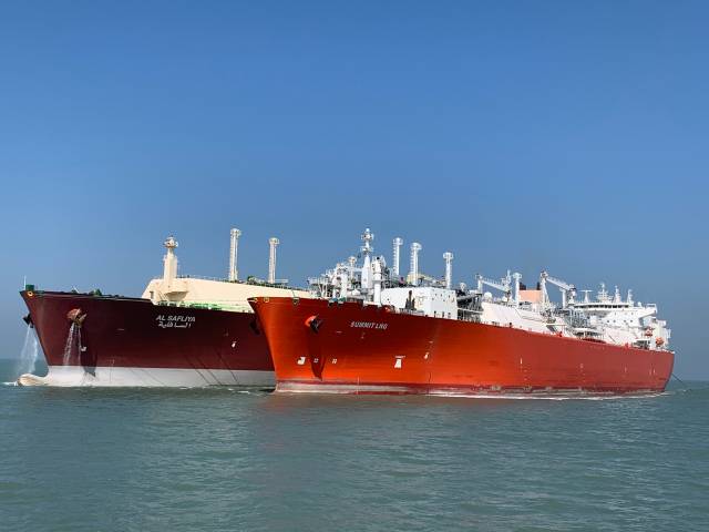 qatargas-delivers-first-q-flex-lng-cargo-to-summit-lng-fsru-in