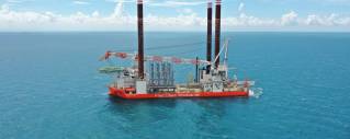 Fred. Olsen Windcarrier upgrades Brave Tern with 1600t crane