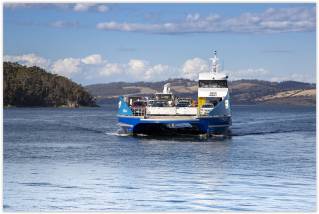 Australia: All-aluminium ferry "Nairana" propelled by SCHOTTEL