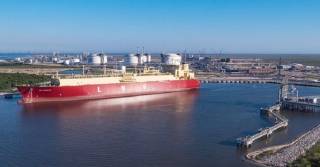 Cheniere closes Louisiana Sabine Pass LNG plant ahead of Hurricane Laura