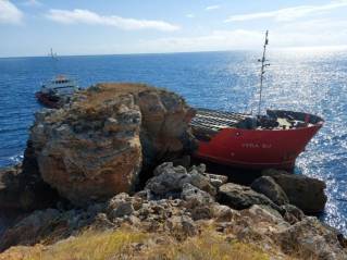 Cargo ship Vera Su runs aground near Varna, Bulgaria