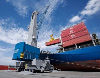 Italian terminal orders Konecranes Gottwald Mobile Harbor Crane to increase productivity and lower environmental impact