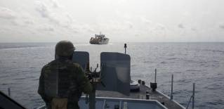 BIMCO launches new contract for employment of security escort vessels