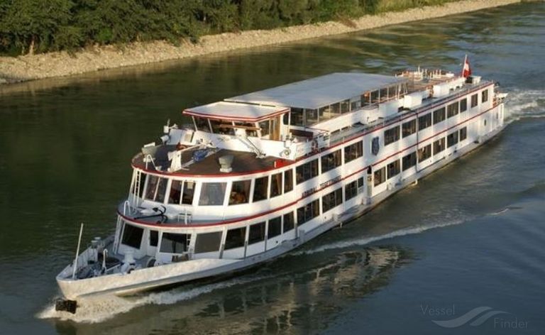 ship photo