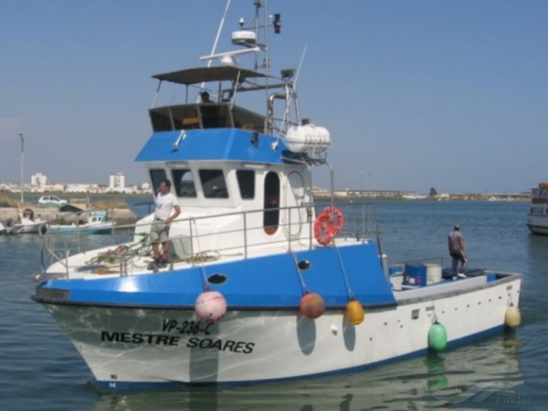 MESTRE SOARES, Fishing vessel - Details and current position - MMSI ...