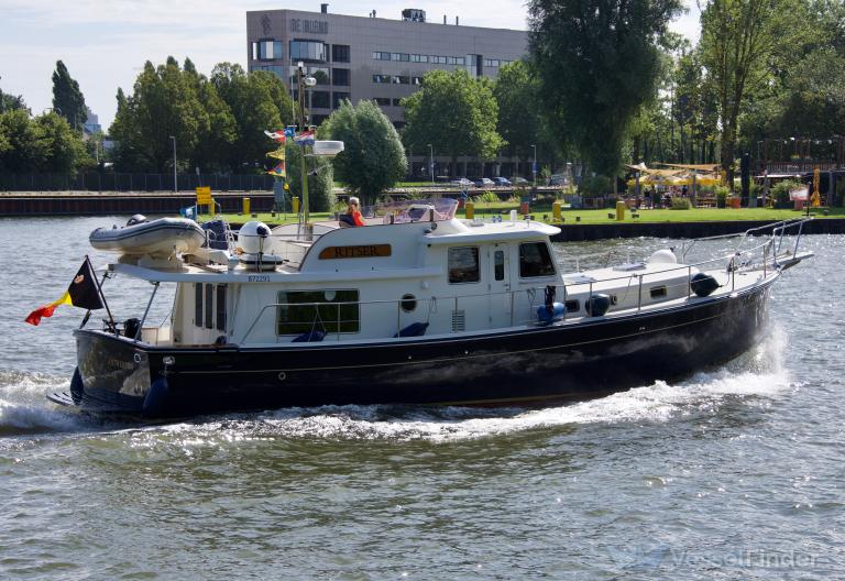 RITSER, Pleasure craft - Details and current position - MMSI 205051900 ...