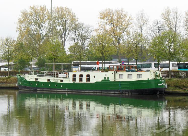 ship photo