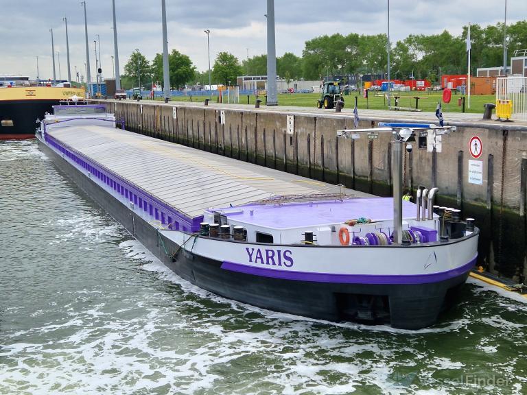 ship photo