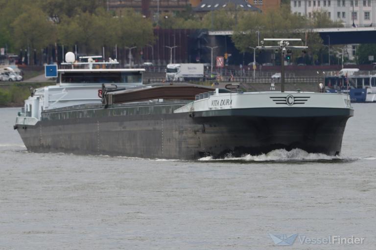 ship photo