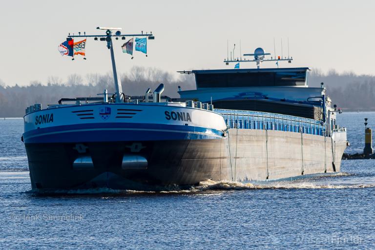 ship photo