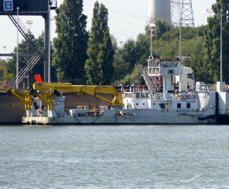 ship photo