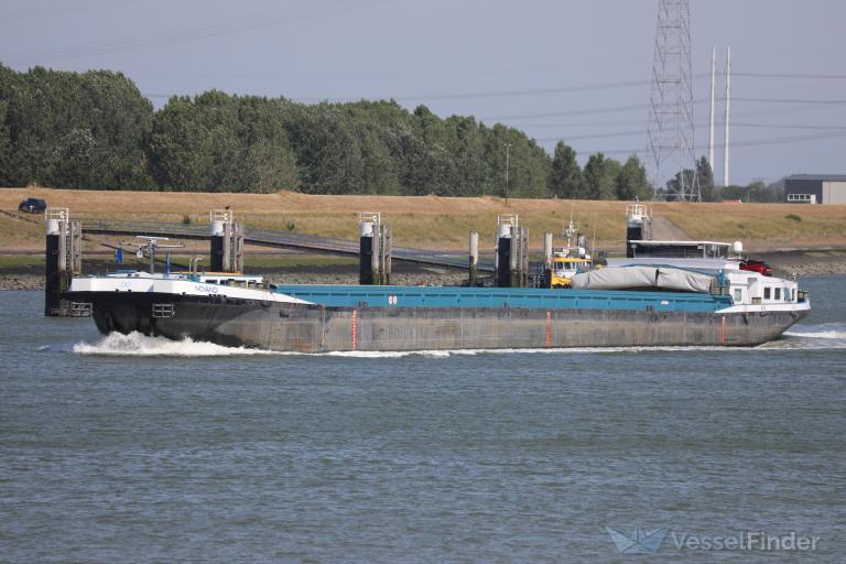 ship photo
