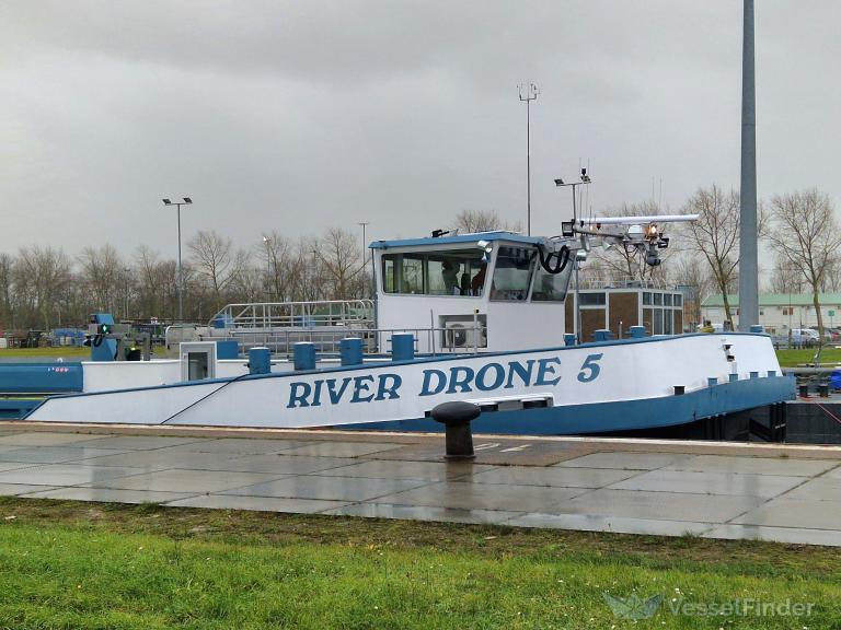 RIVER DRONE 5