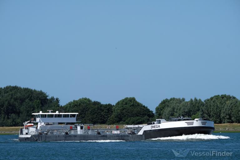 ship photo
