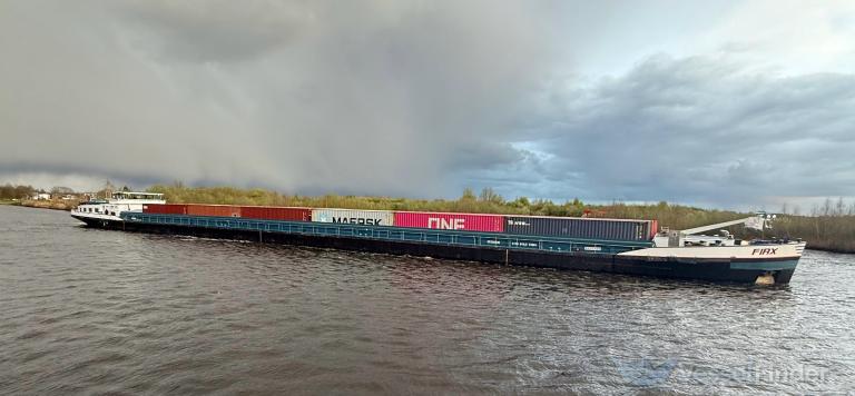 ship photo