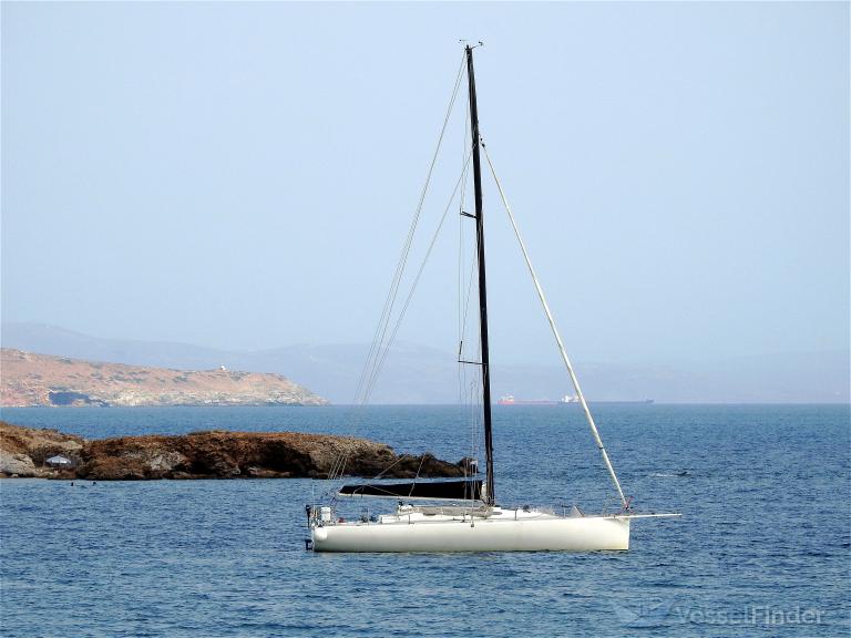 MERENA SOLO SAILOR photo