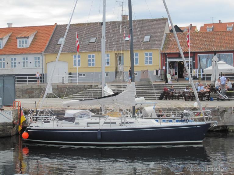 ship photo