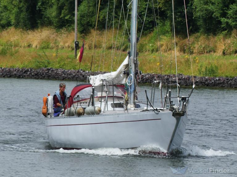 ship photo