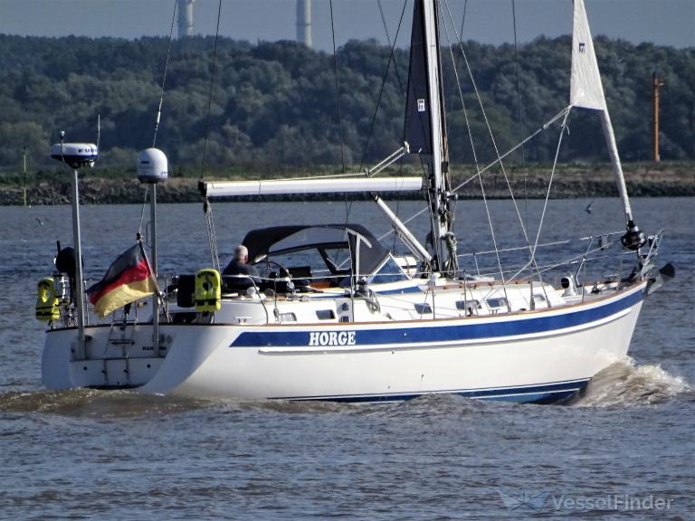 ship photo