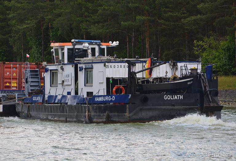 ship photo