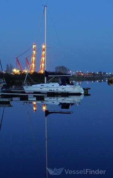 ship photo