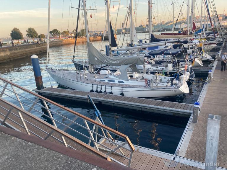 ship photo