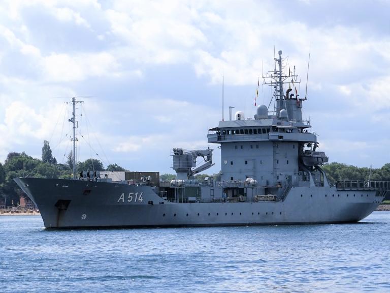 GERMAN WARSHIP A514, Military ops - Details and current position - MMSI ...