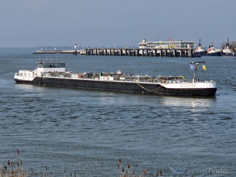 MEROPE, Tanker - Details and current position - ENI 02327296, MMSI ...
