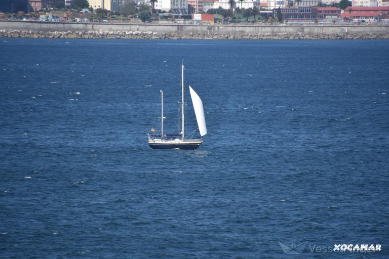 LADY BLUE C42 photo