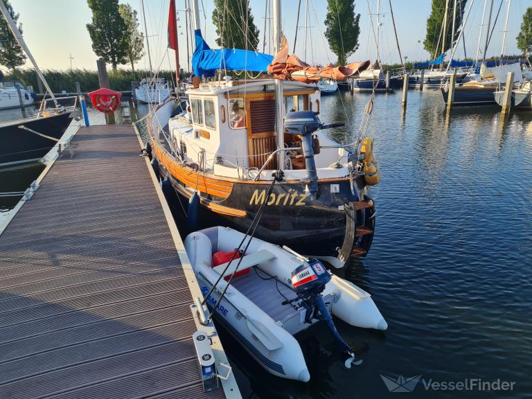 MORITZ photo