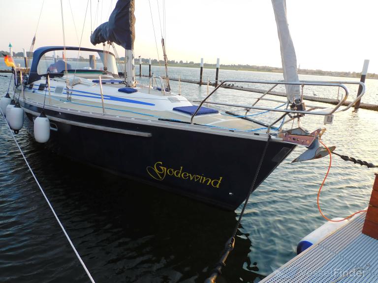 GODEWIND photo