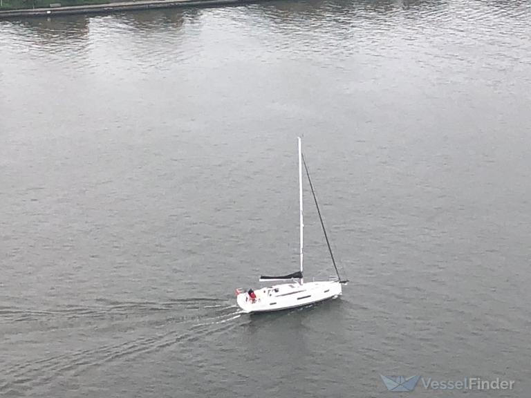ship photo