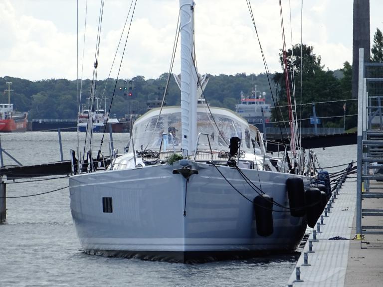 ship photo