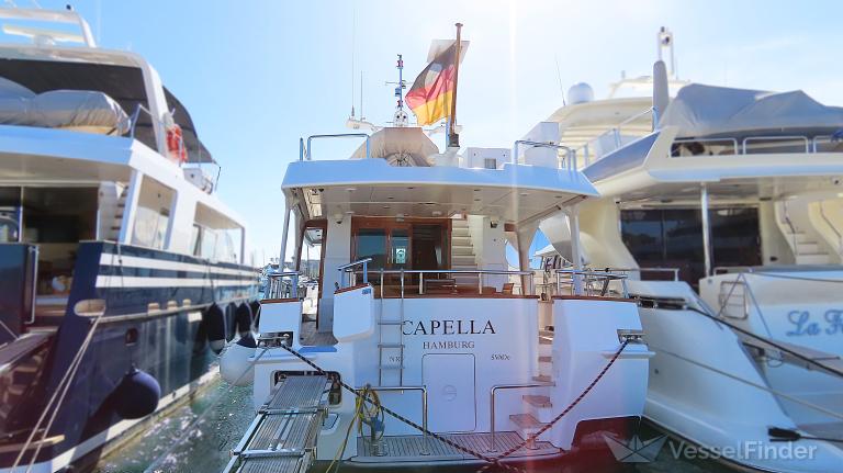 CAPELLA photo