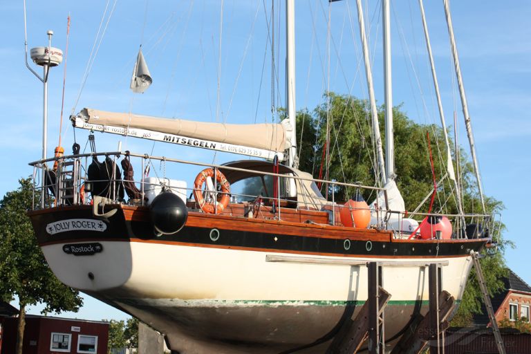 JOLLY ROGER Sailing vessel Skibsdetaljer og nuværende position