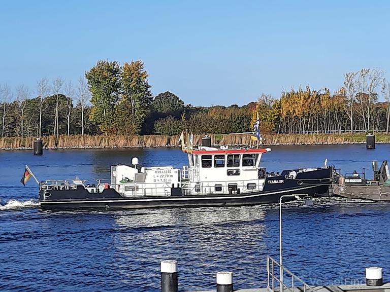 ship photo
