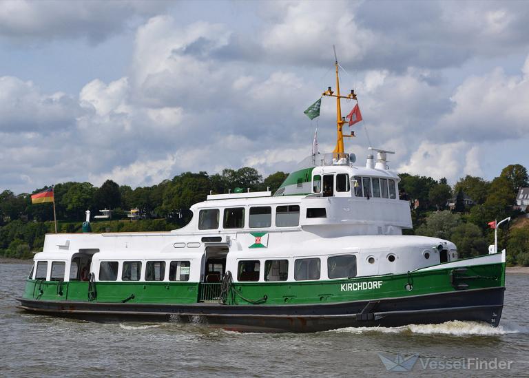 ship photo