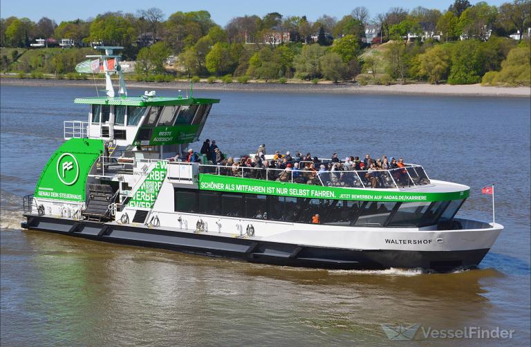 ship photo