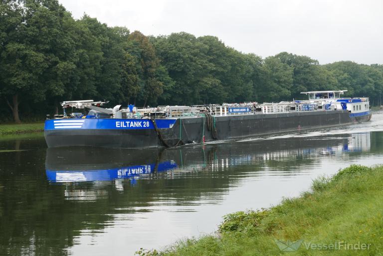 ship photo