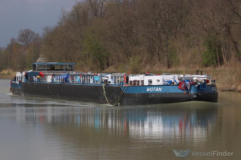 WOTAN, Tanker - Details and current position - MMSI 211480780 ...