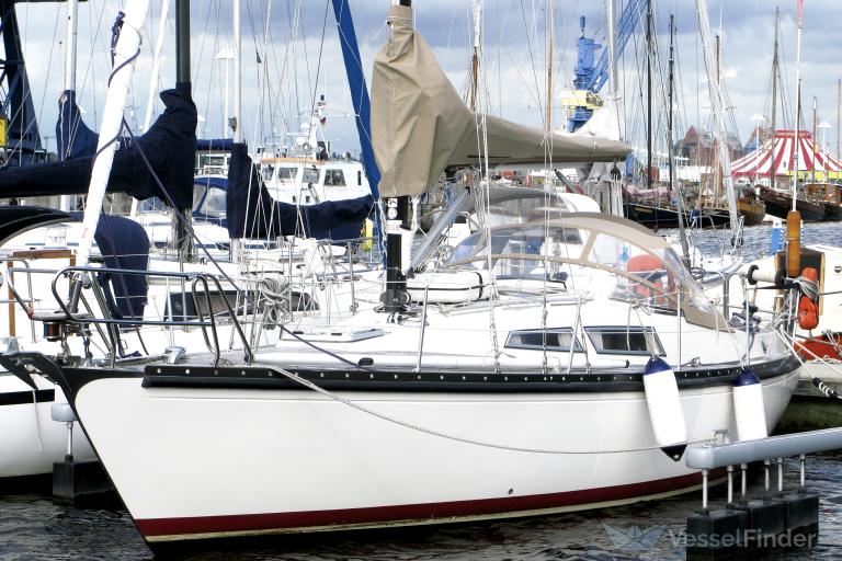 ship photo