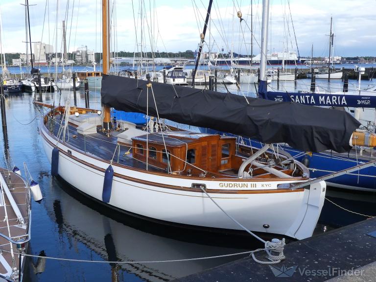 GUDRUN III, Pleasure craft - Details and current position - MMSI ...